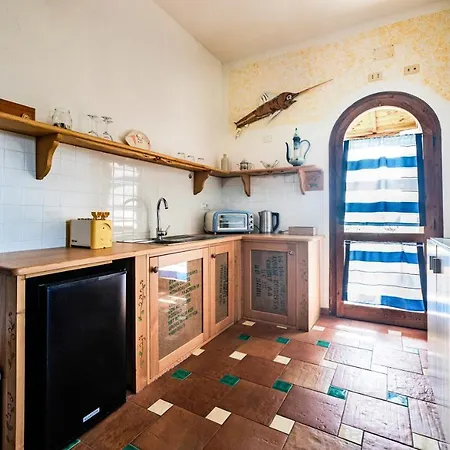Lagoon Retreat - Mirto And Corbezzolo